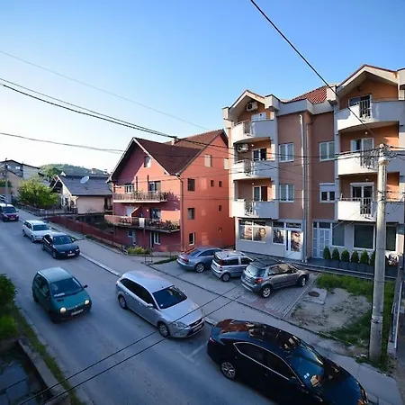 アパート Palermo Užice